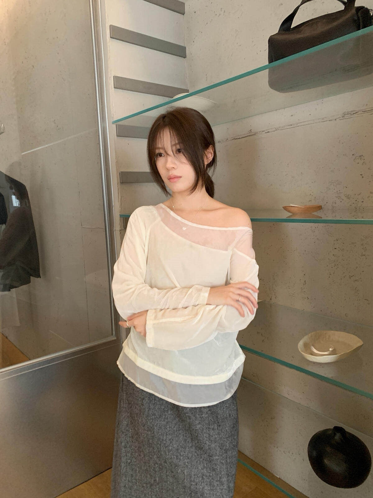 【LS71207】實拍IMISS柔美日常・絲絨微透斜肩長袖上衣261006