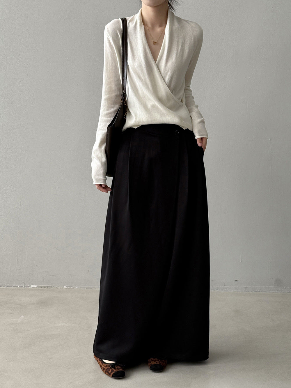 【Y218】實拍法式高級感交叉長袖針織衫(羊毛5%)251016