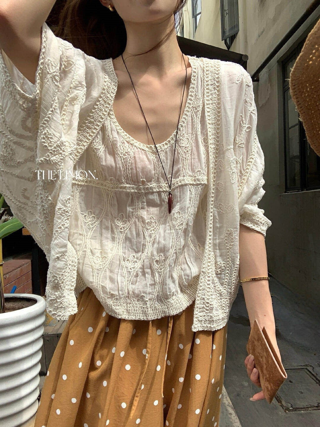 【L10711】法式浪漫仙女系🕊️重工精緻刺繡披肩+無袖蕾絲背心套裝260526