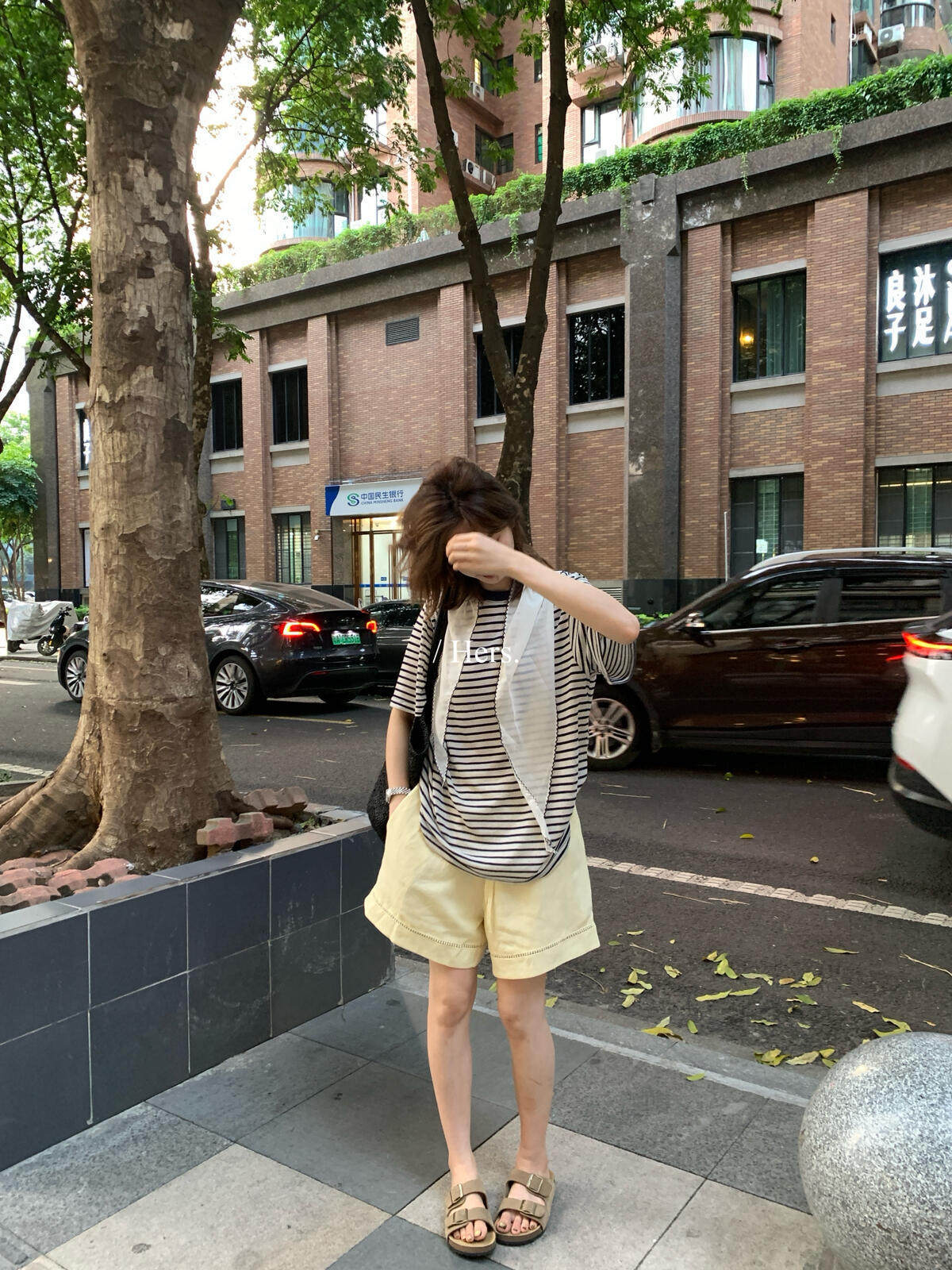 【L80393】高單復古慵懶☕棉麻百搭鏤空抽繩顯瘦休閒短褲（有內裡）260610