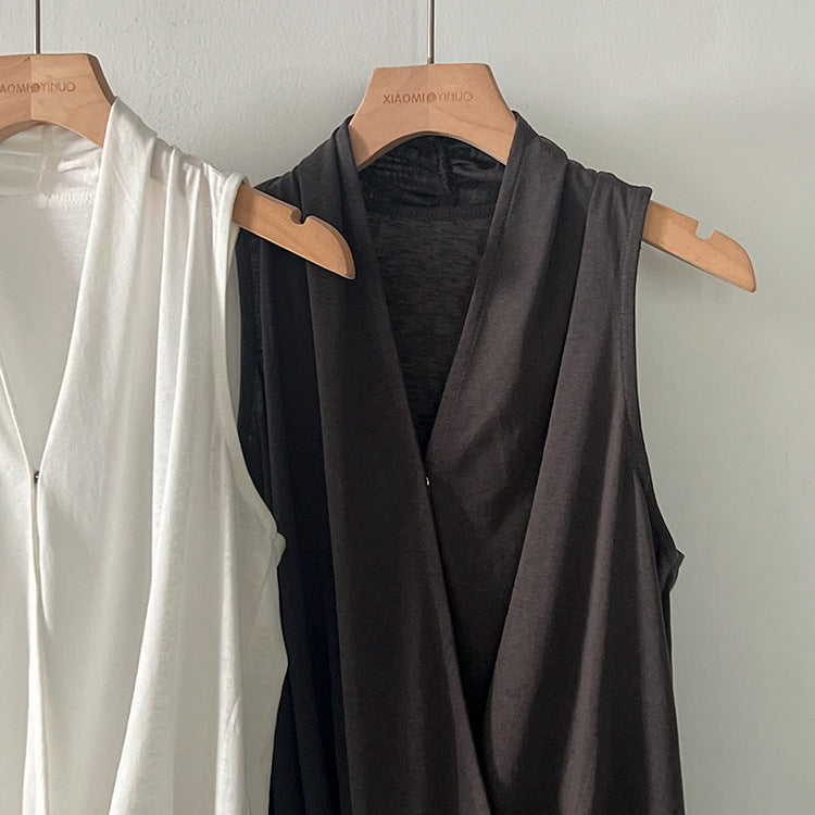 【LD11399】法式高級知性美☕交叉包裹式垂墜抓皺V領天絲棉無袖背心260720