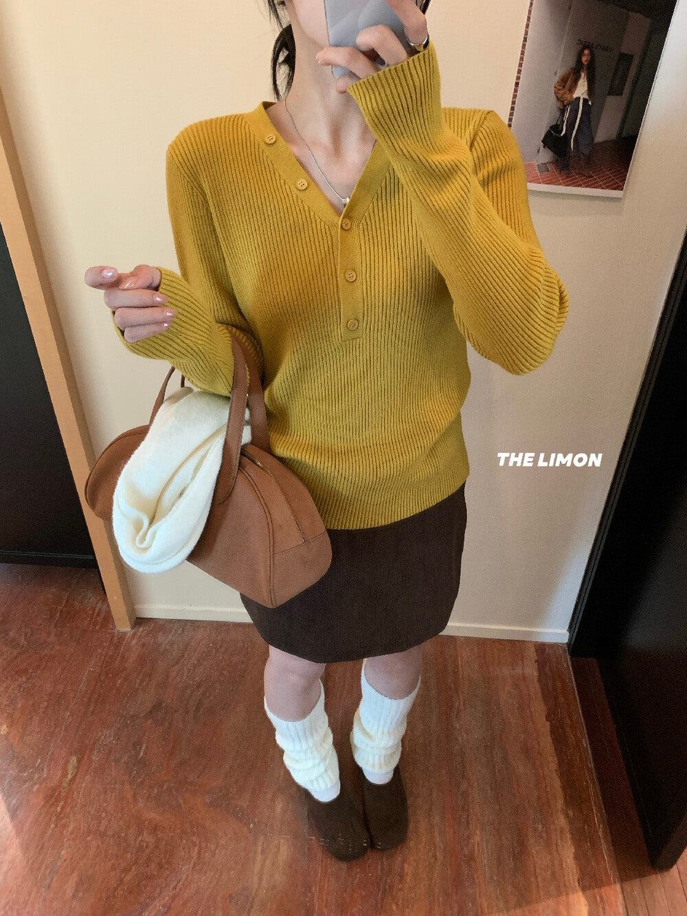 【L99909】檸檬秋冬超修身V領纽扣長袖針織衫251117