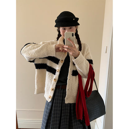 【H5511】實拍 懶懶撞色條紋開衫針織毛衣
251118