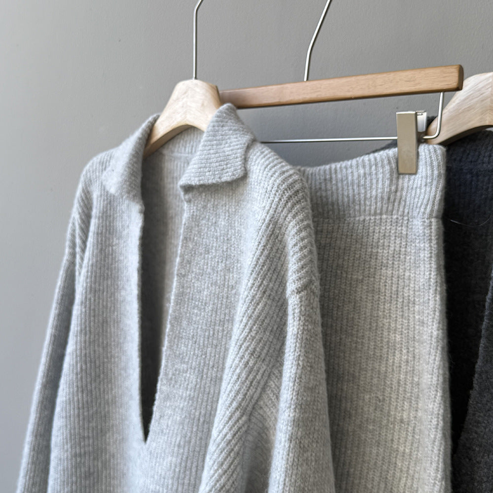 【YP680】 實拍深V慵懶毛衣＋針織長裙(含羊6%) 套裝251023