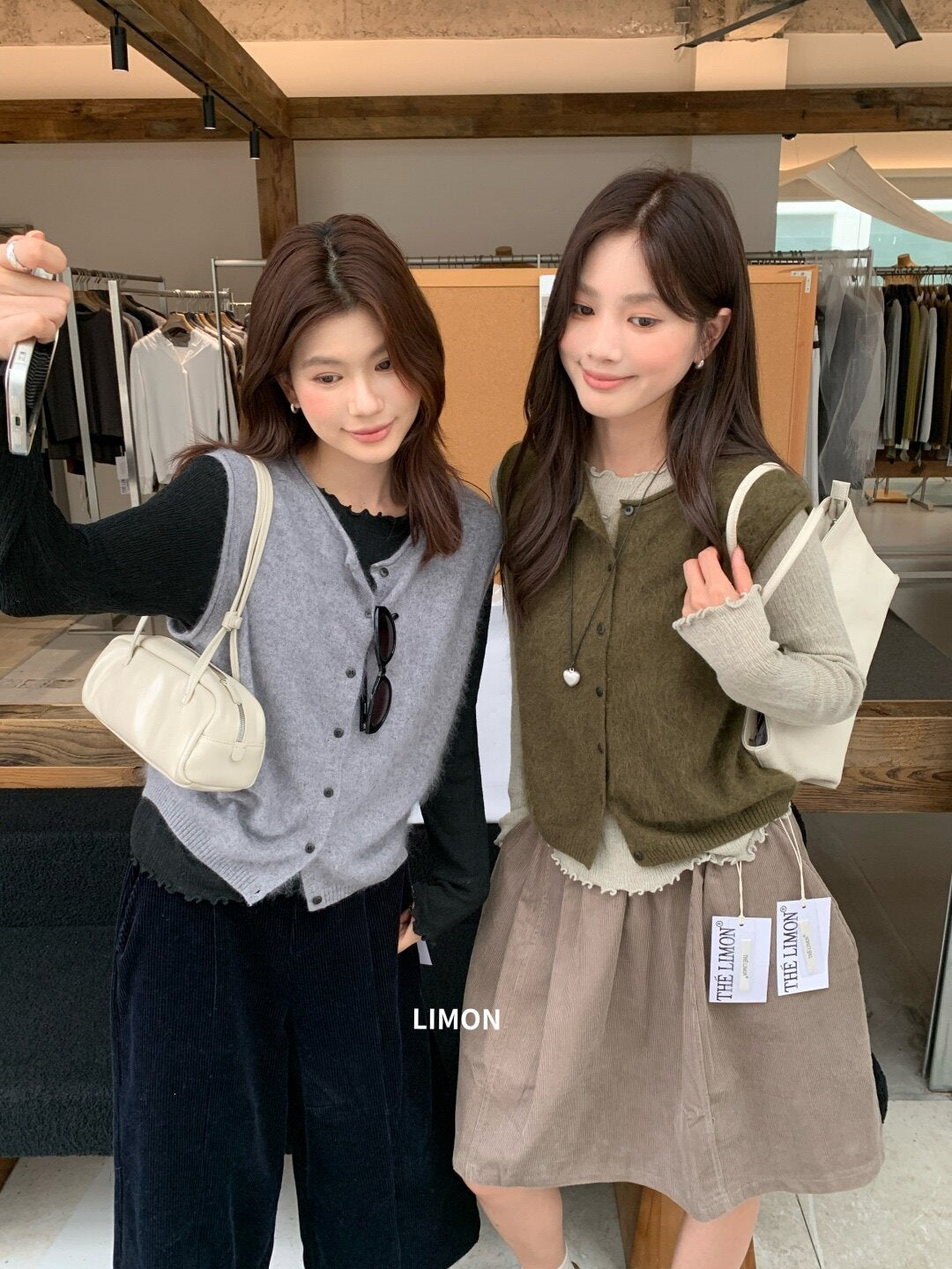 【LNM8599】檸檬家極簡肌理感・木耳邊圓領長袖針織衫260916