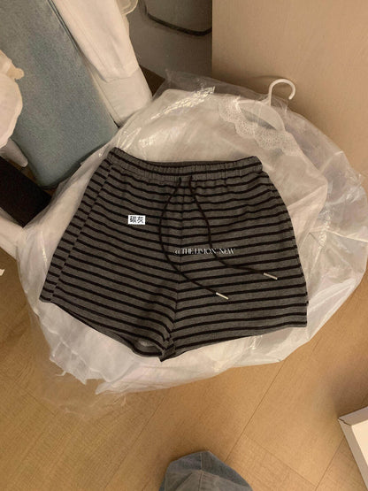 【L10716】慵懶鬆弛感☁️復古直條紋日常通勤百搭顯瘦抽繩休閒短褲260511