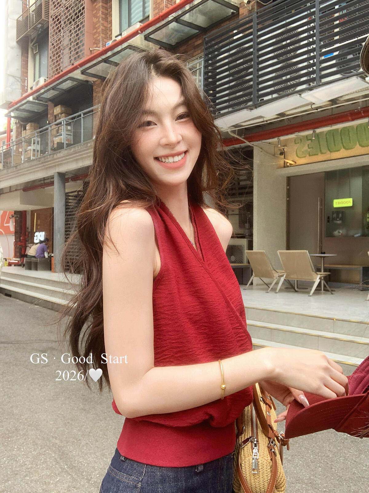 【LN5102E】Y2K時髦辣妹🔥性感蕾絲花邊交叉繞頸無袖上衣260518