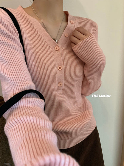【L99909】檸檬秋冬超修身V領纽扣長袖針織衫251117