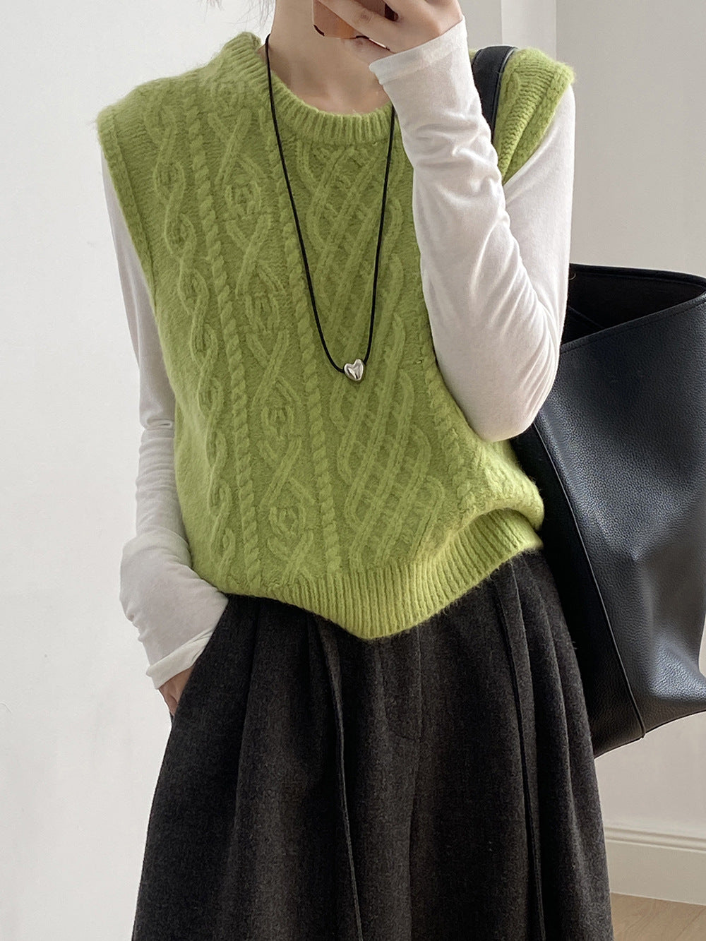 【YP2617】 實拍圓領麻花軟糯針織背心251023