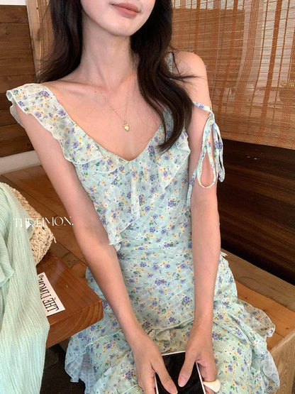 【L10702】法式溫柔仙女🌸氣質碎花收腰顯瘦不規則荷葉連身洋裝260610