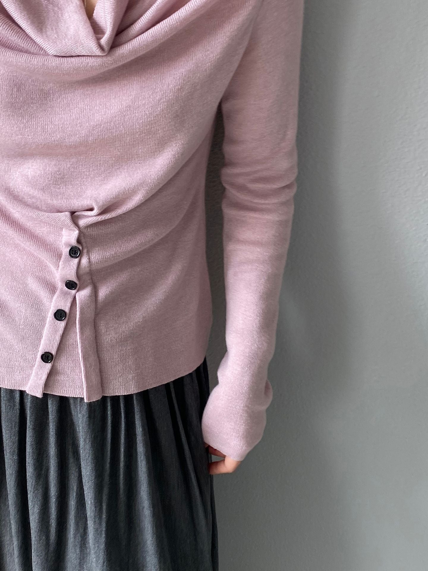 【cimzM946】氣質慵懶超顯白✨設計感垂墜領一字肩露肩顯瘦針織上衣260319