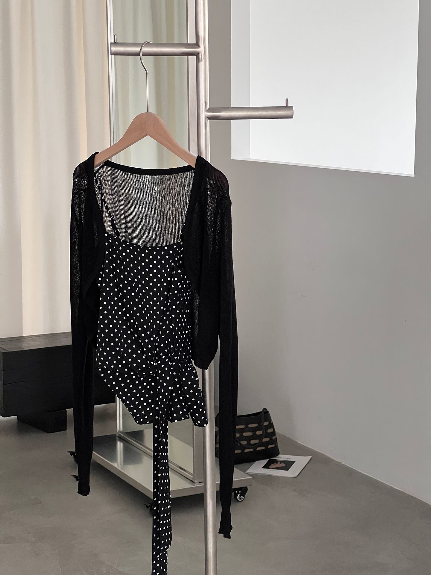 【cimzY762】實拍軟軟香香純慾風🎀碎花細肩帶上衣+長袖針織小外套兩件套260409