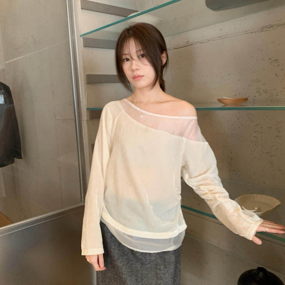 【LS71207】實拍IMISS柔美日常・絲絨微透斜肩長袖上衣261006