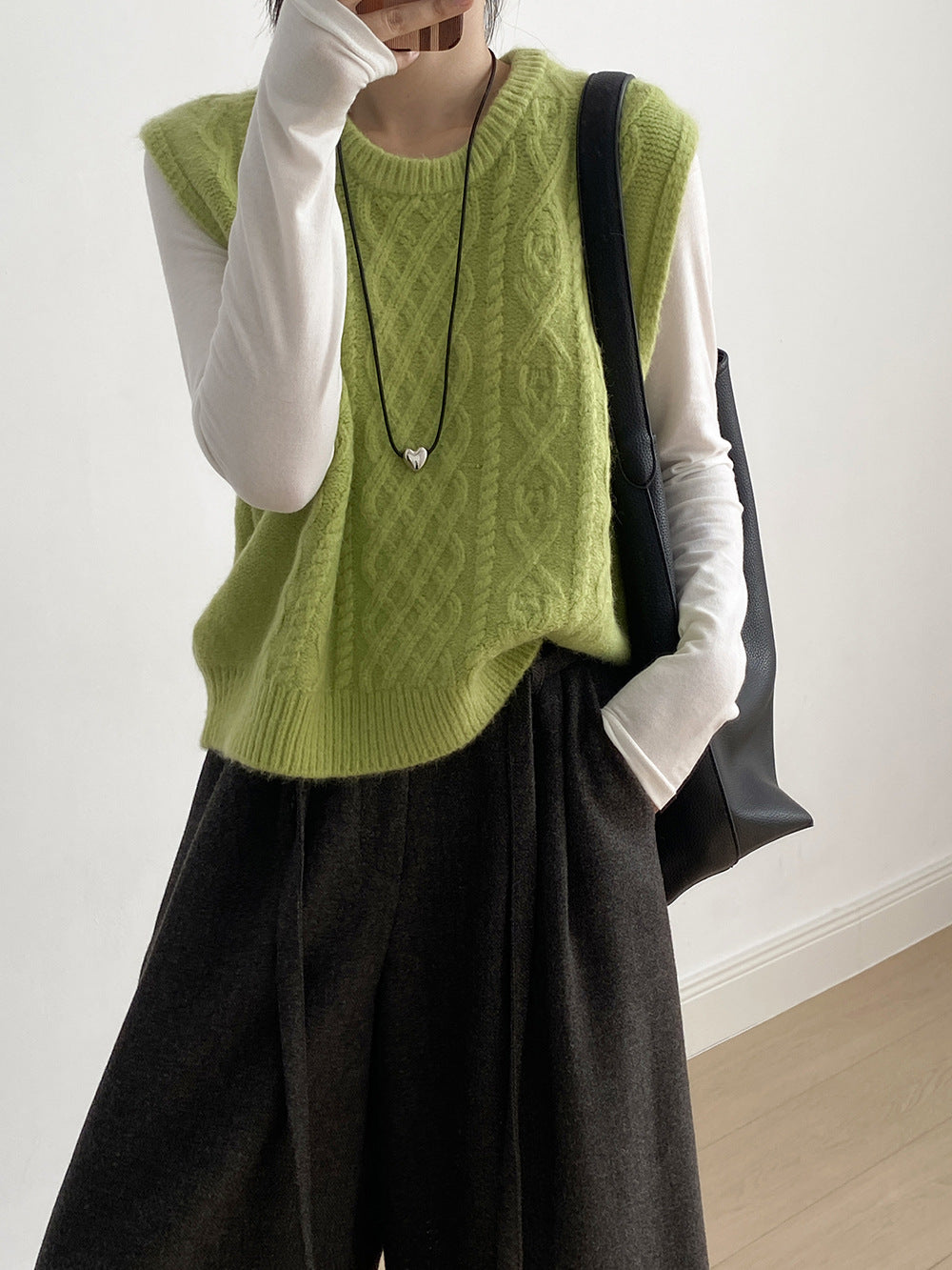 【YP2617】 實拍圓領麻花軟糯針織背心251023