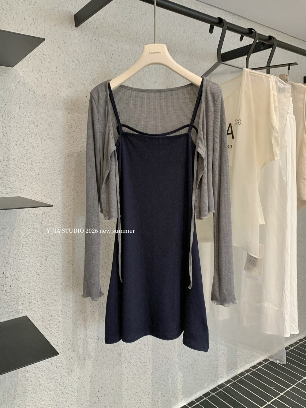 【L7908】Y.JIA溫柔純慾仙女風🤍修身A字短裙+薄款圓領針織小外套兩件套裝260602
