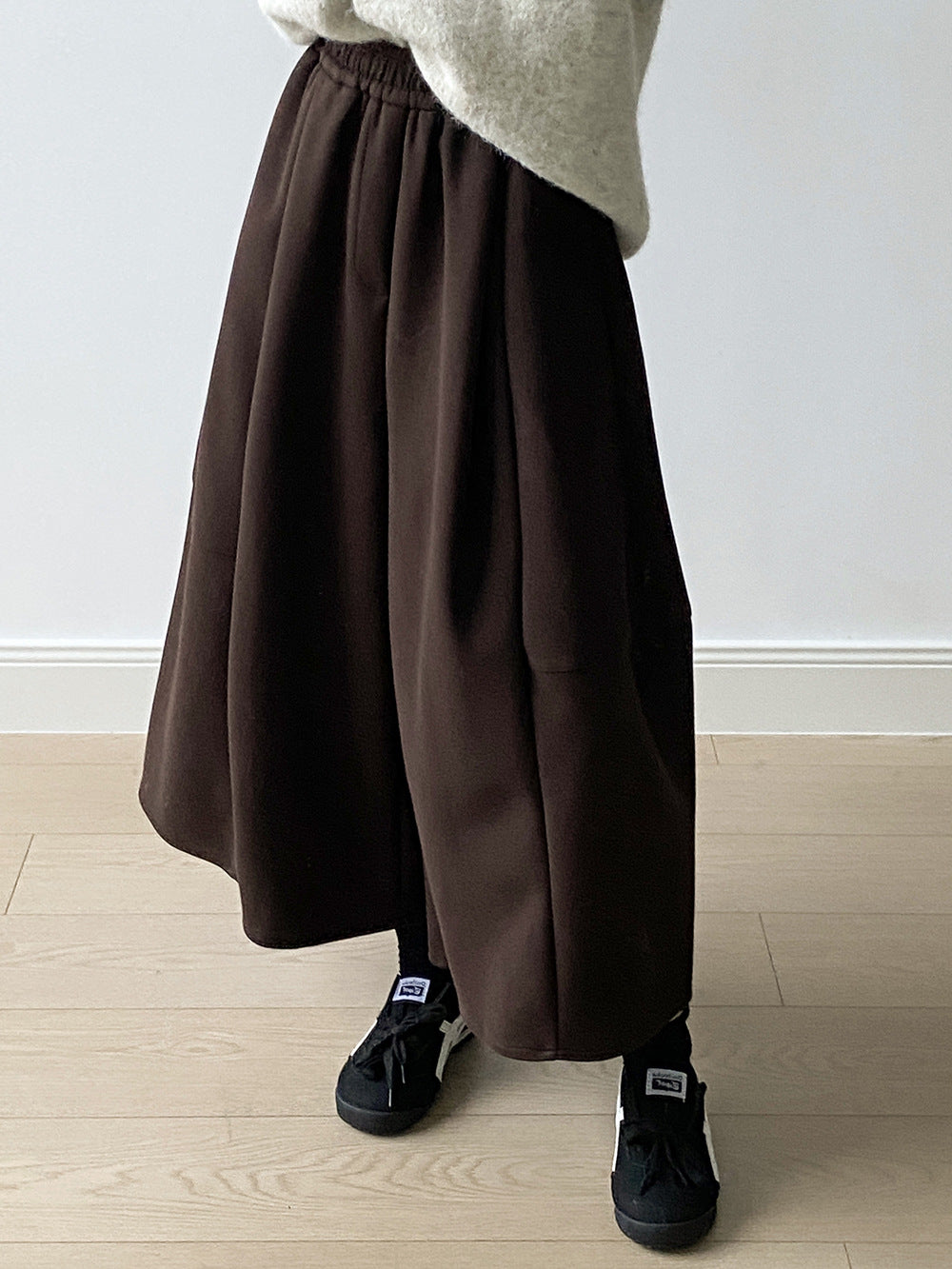 【Y82678】 實拍鬆緊腰抽繩顯瘦闊腿九分褲裙251023