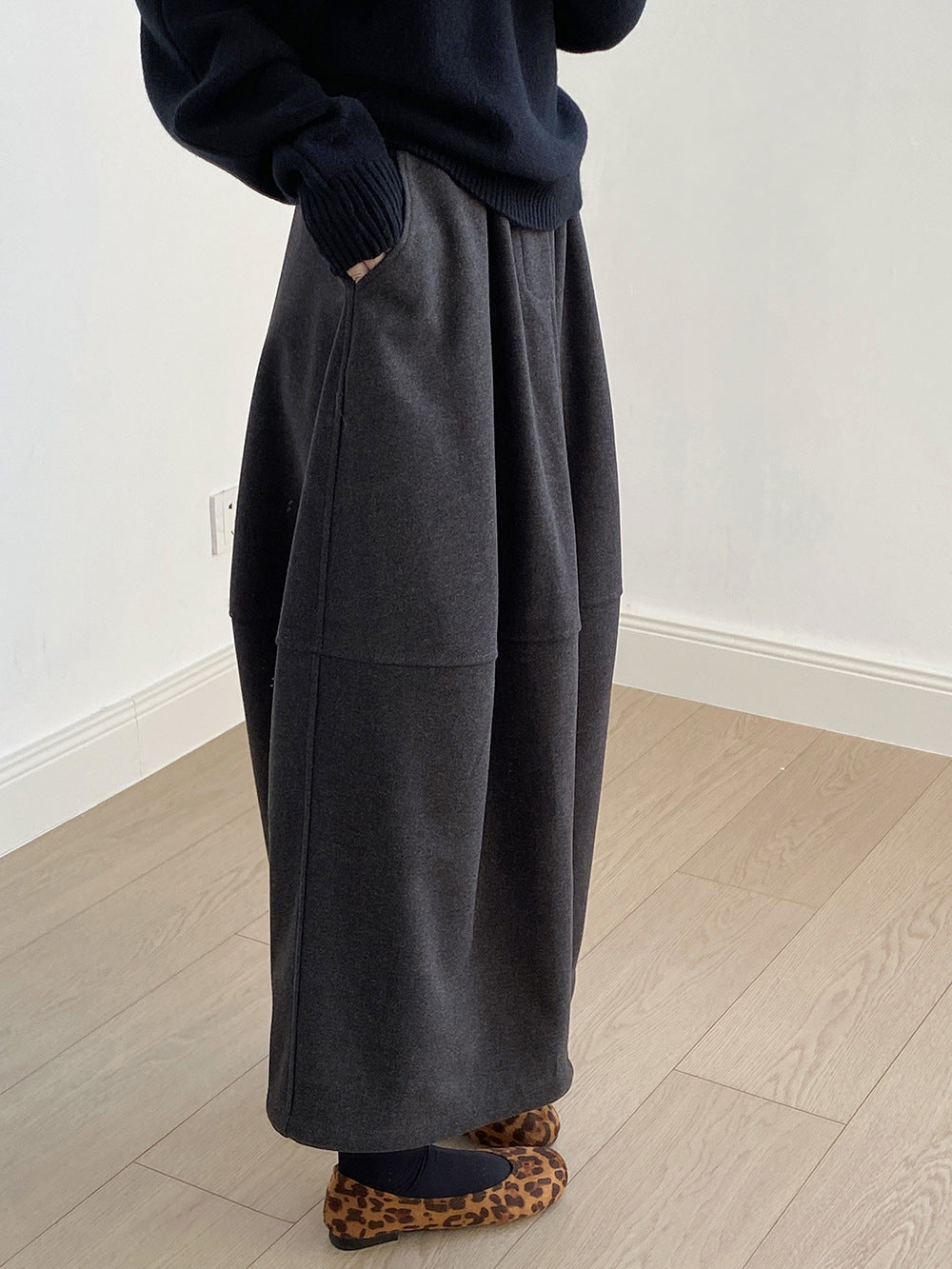 【Y82671】 實拍秋冬氣質花苞毛呢A字裙251023