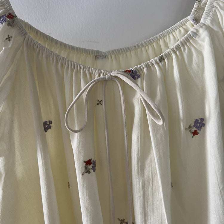 【LD11398】溫柔甜美仙女系🌸韓系氣質刺繡綁帶一字領短袖上衣/襯衫260720