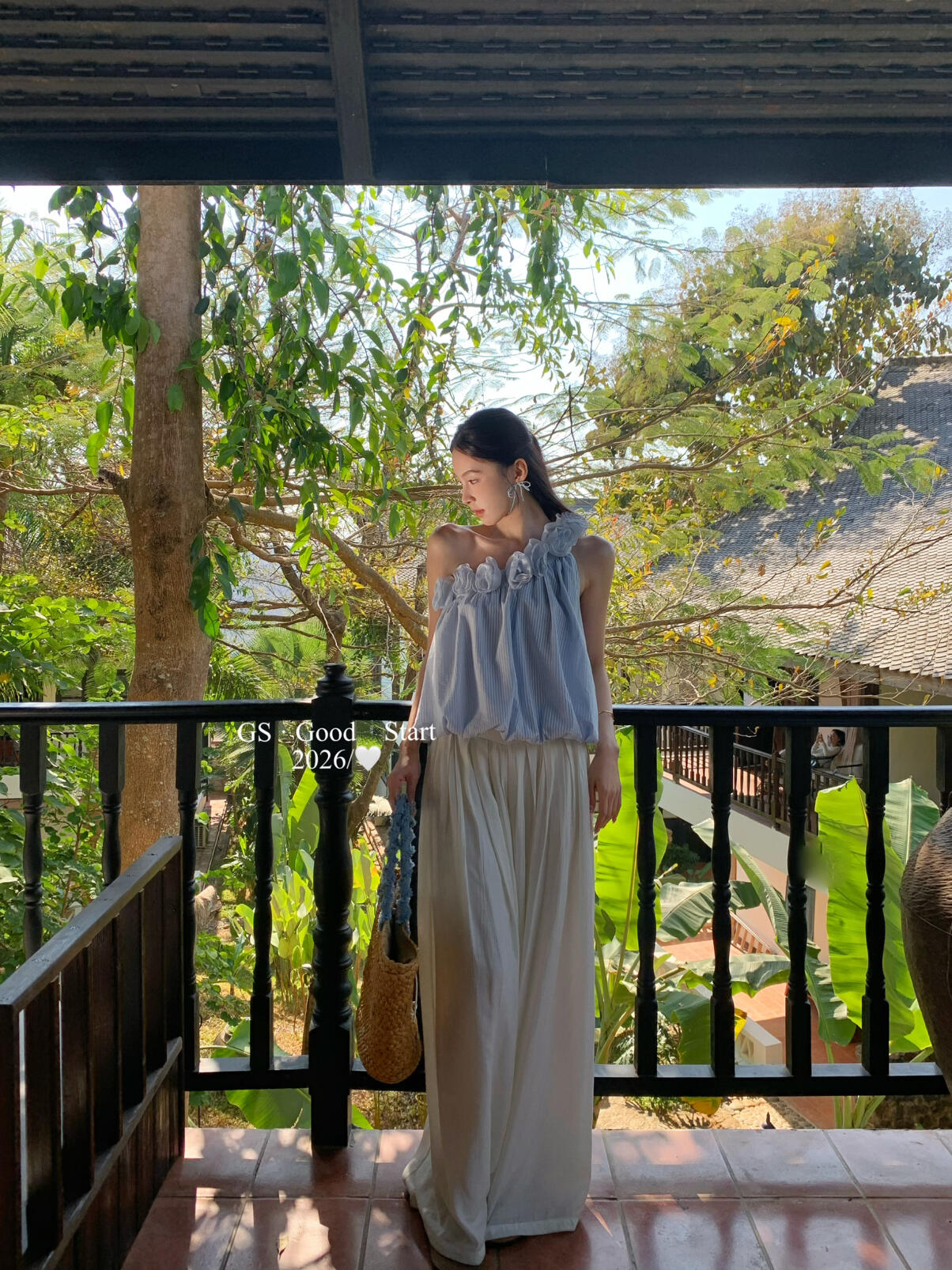【LD0358W】法式溫柔仙女系🌸立體花朵條紋斜肩無袖上衣260323