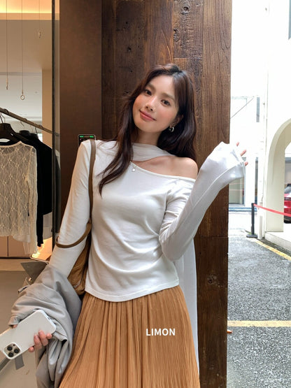 【L11268】檸檬家質感氛圍・飄帶網紗拼接斜肩修身上衣260916