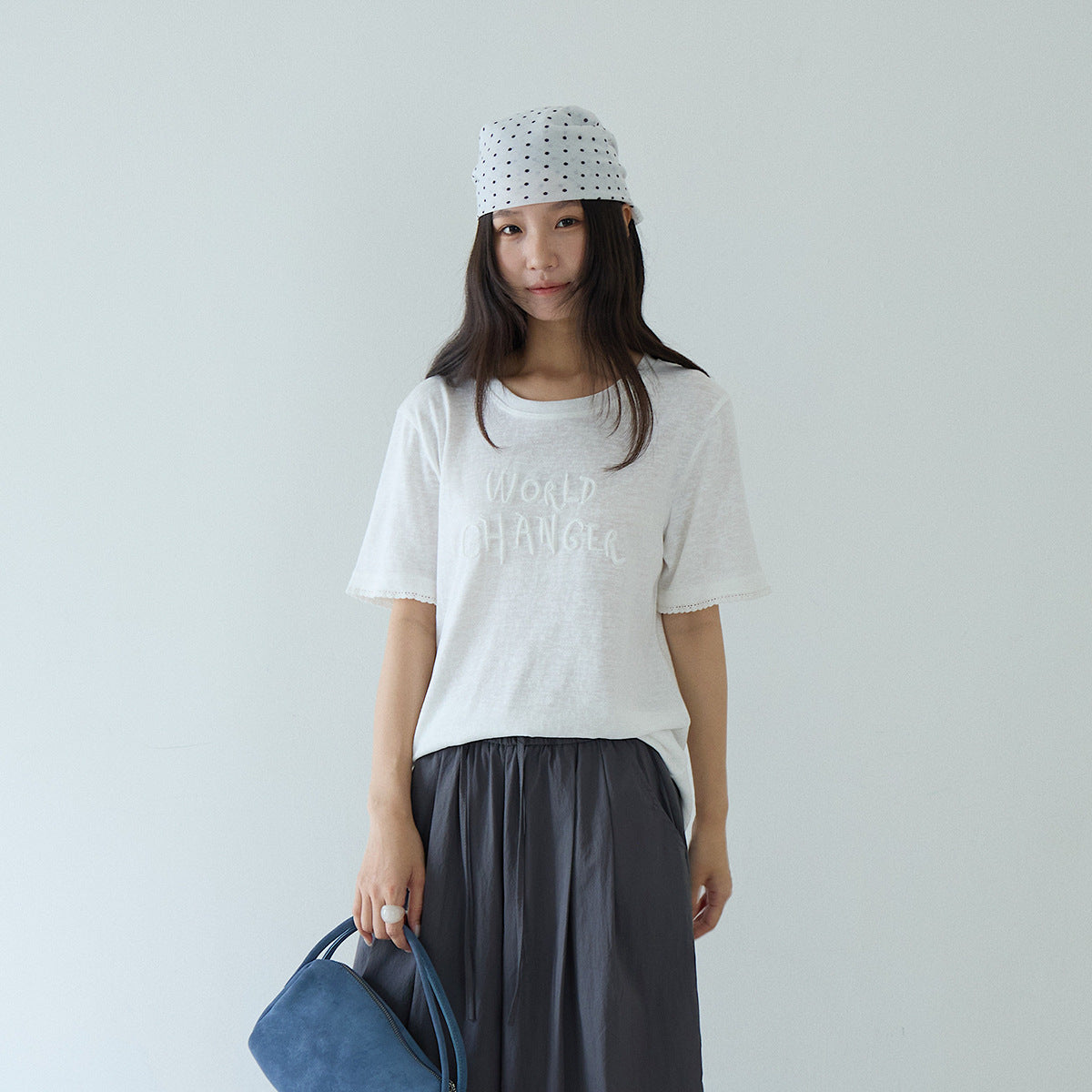 【LD11259】休閒百搭款！韓系個性刺繡字母花邊/荷葉袖寬鬆短袖上衣260512