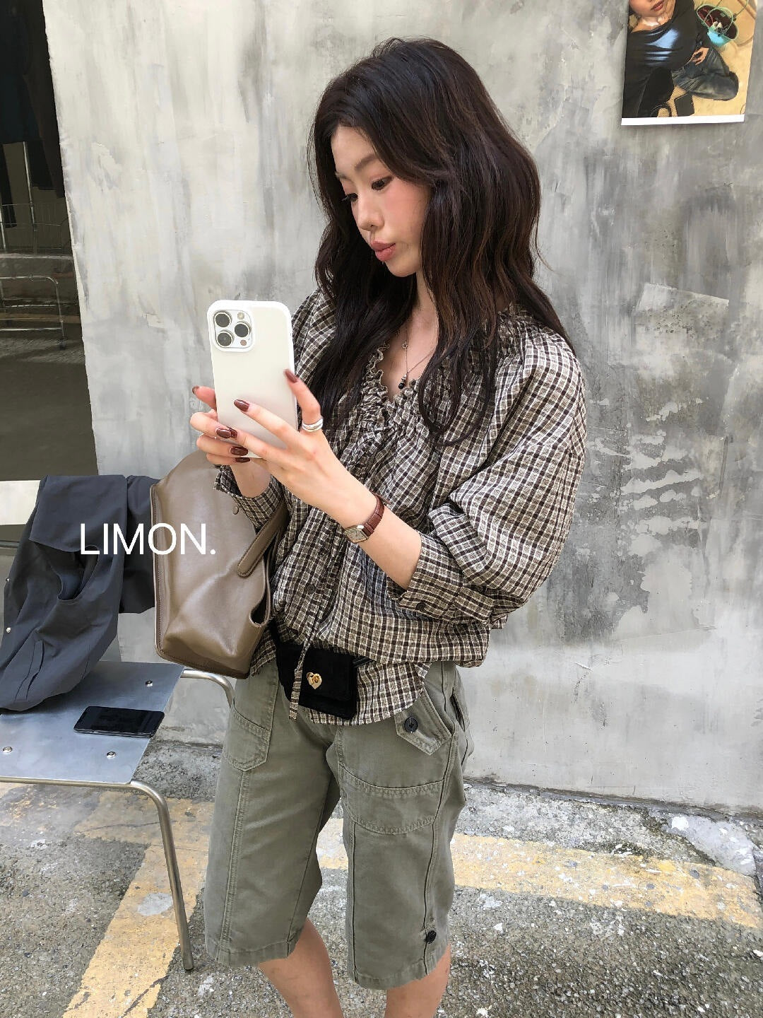 【L11016】檸檬2026早秋韓系少女復古格紋綁帶V領長袖襯衫260728