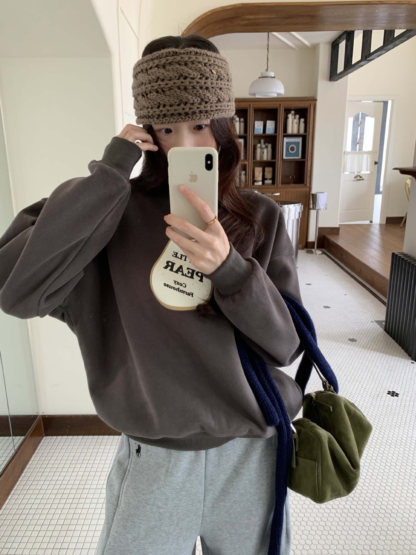 【H5515】實拍酪梨印花厚款加絨衛衣
251118