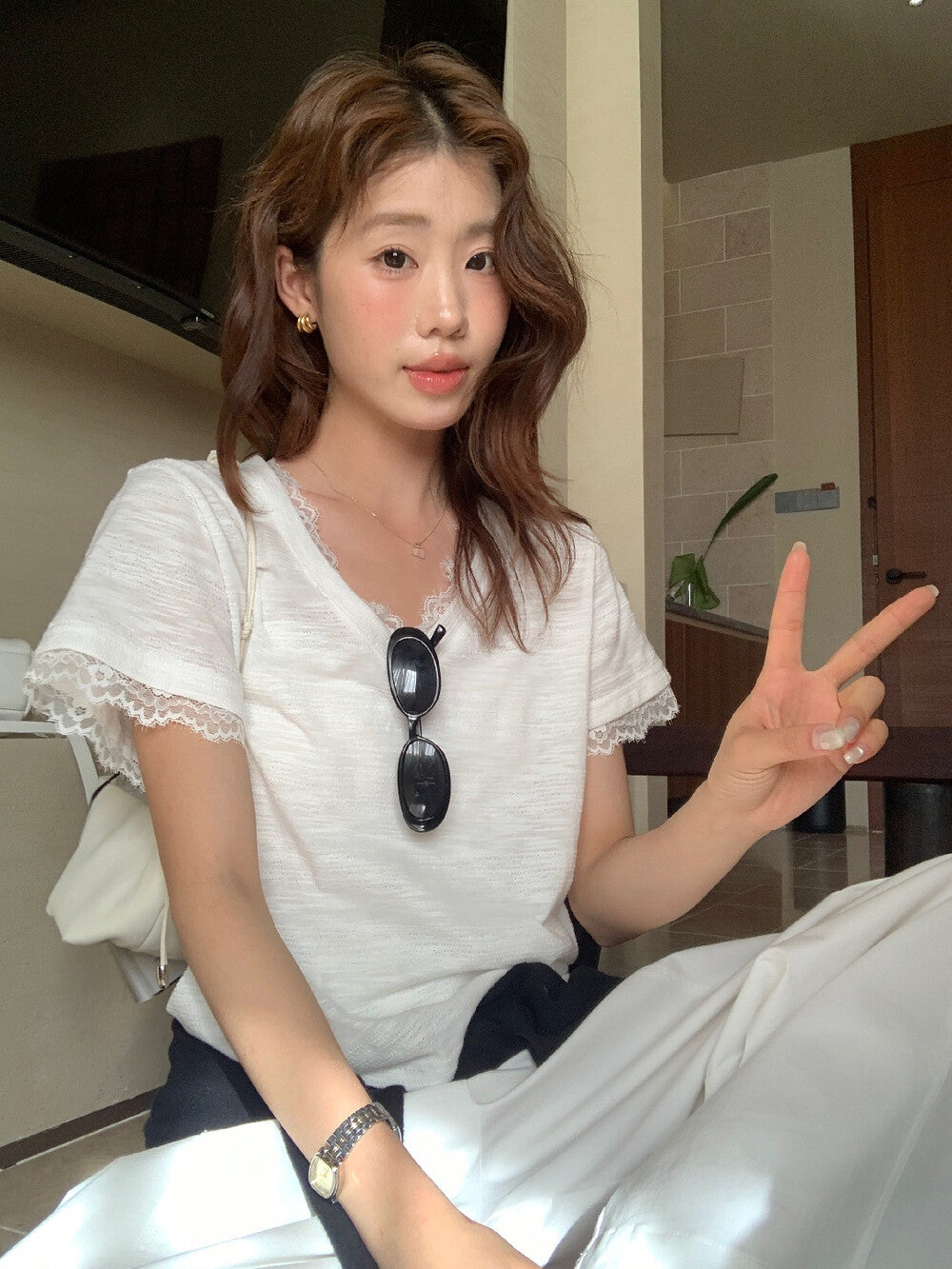 【L10236】韓系甜美仙氣🤍蕾絲拼接寬鬆顯瘦V領短袖T恤260428