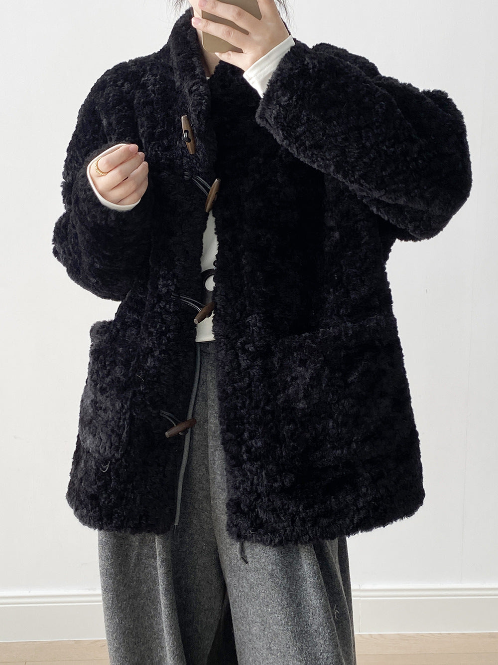 【Y7097】實拍冬季慵懒可愛牛角扣羊羔毛厚外套251113