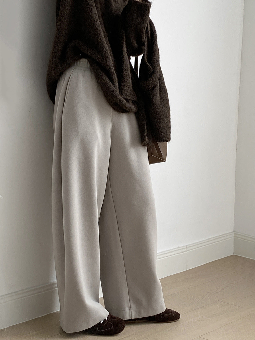 【Y82672】 實拍簡約寬鬆加絨保暖闊腿衛褲251023