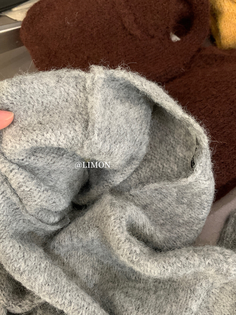 【L6873】實拍檸檬秋冬簡約軟糯保暖毛衣+針織手拎包251117