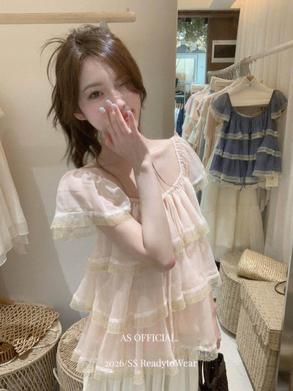 【L28239】法式甜美初戀感🌸氛圍感蕾絲拼接荷葉邊綁帶短袖上衣260526
