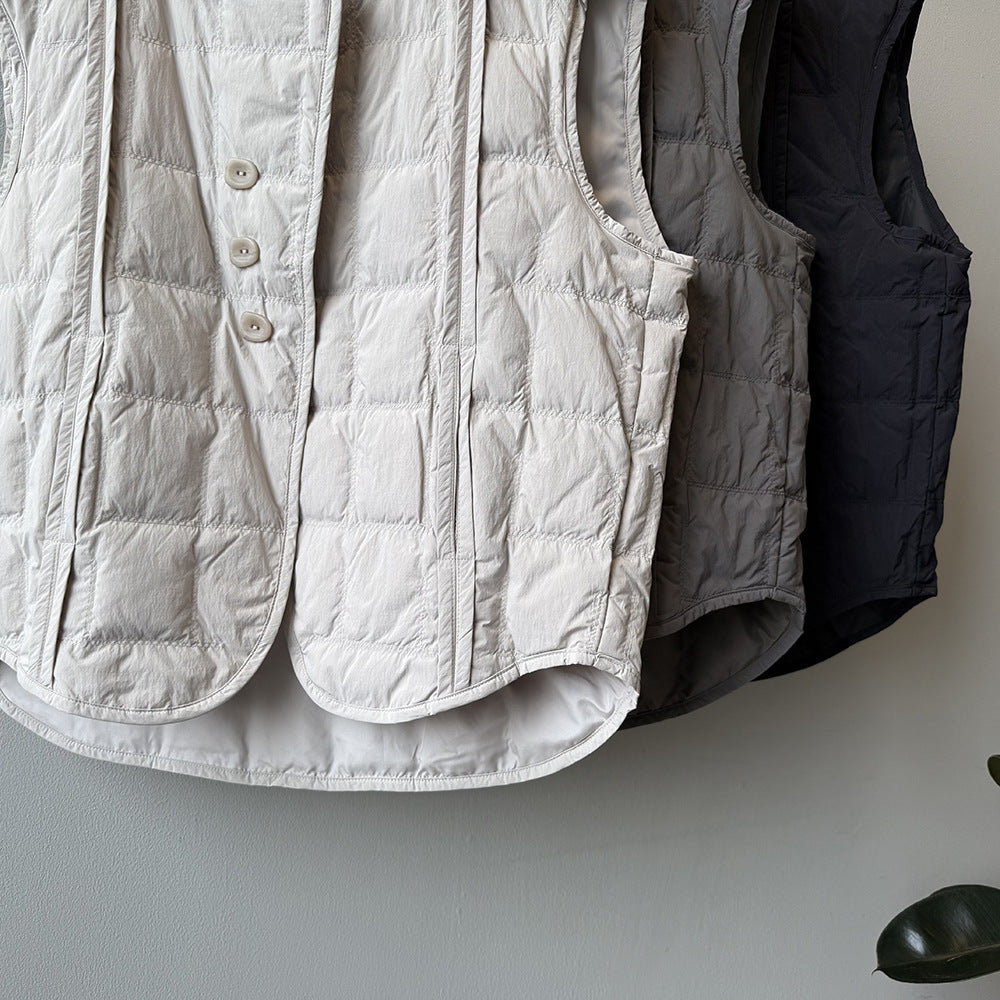 【Y82633】實拍輕暖羽絨背心（含90％白鴨絨）251016