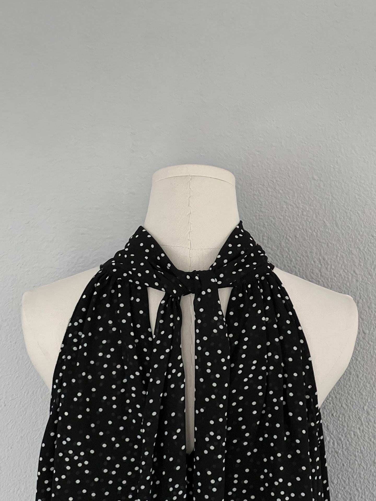 【cimz1862】實拍法式復古浪漫🌹小眾設計感波點飄帶繞頸無袖襯衫上衣260429