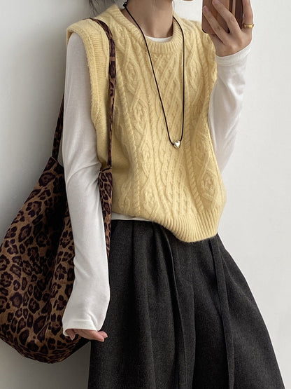【YP2617】 實拍圓領麻花軟糯針織背心251023