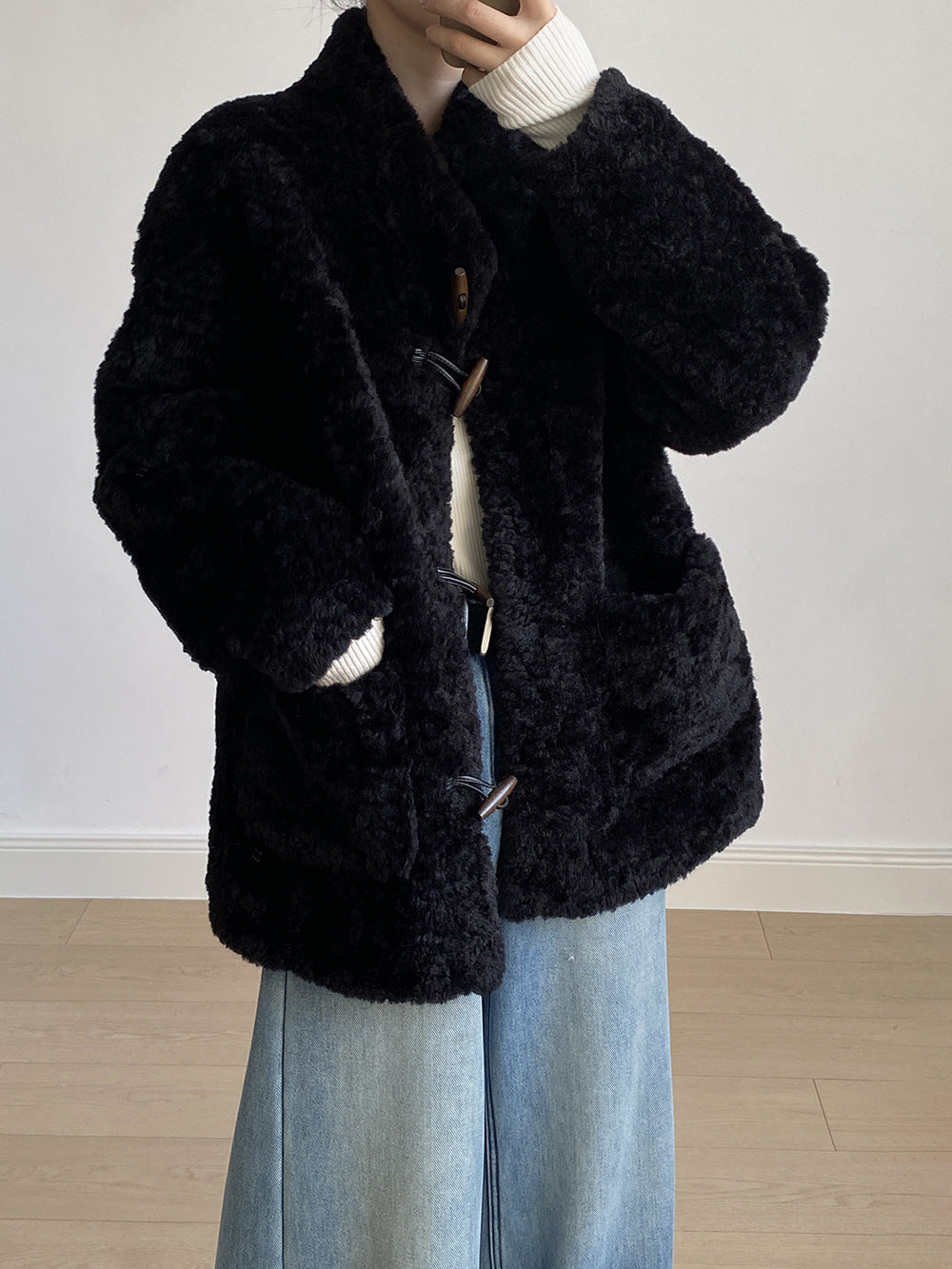 【Y7097】實拍冬季慵懒可愛牛角扣羊羔毛厚外套251113