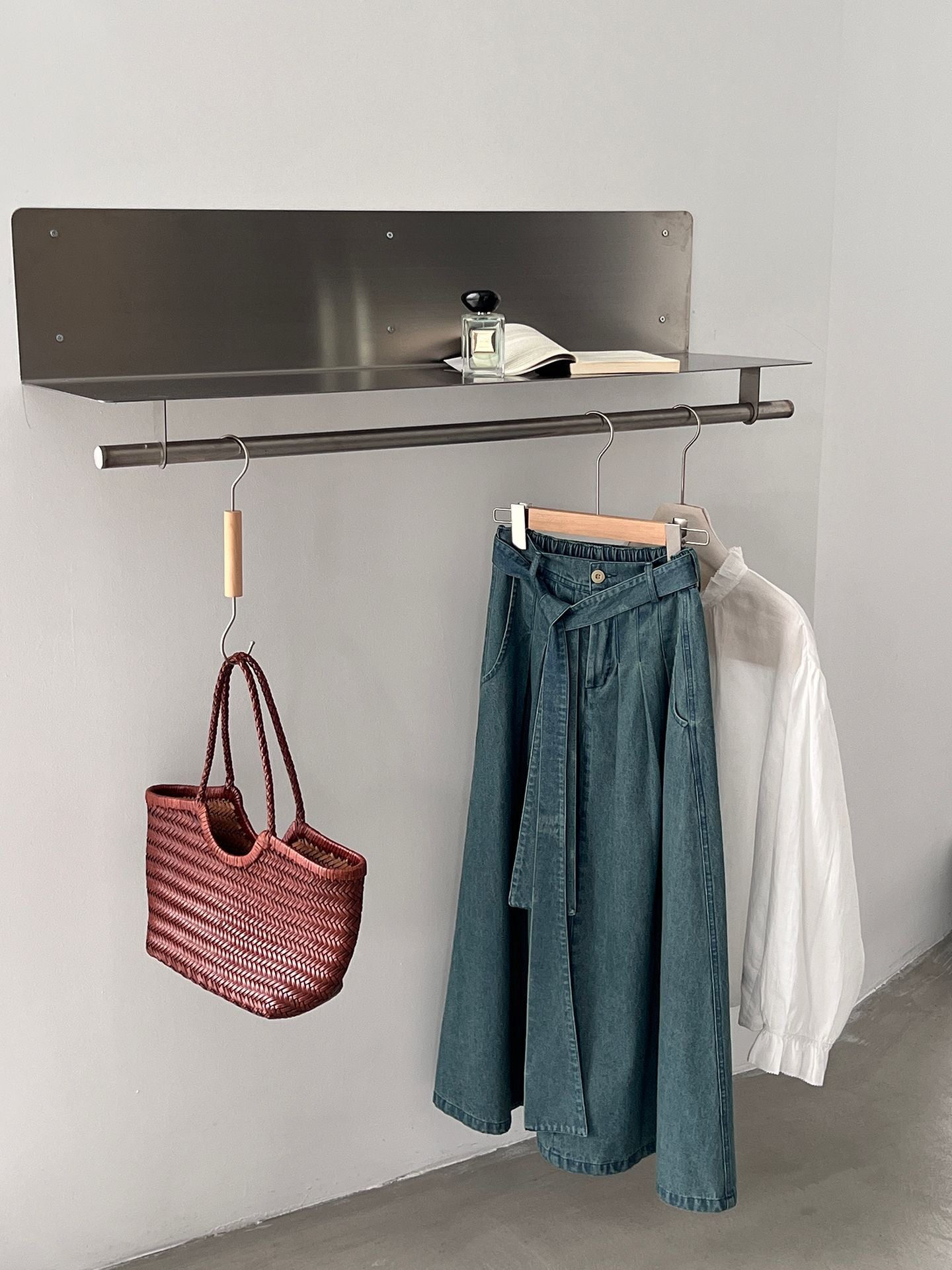 【cimz6517】實拍韓系簡約休閒風✨高腰顯瘦綁帶A字長版牛仔裙260409