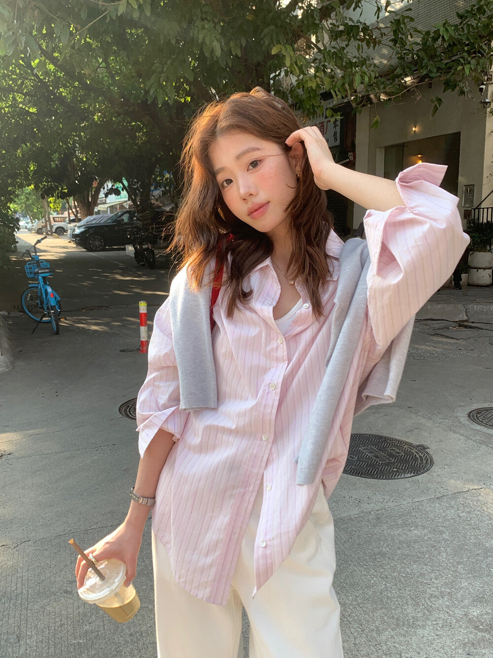 【L10122】韓系粉嫩少女感🌸慵懶風寬鬆顯瘦直條紋長袖襯衫/疊穿上衣260428