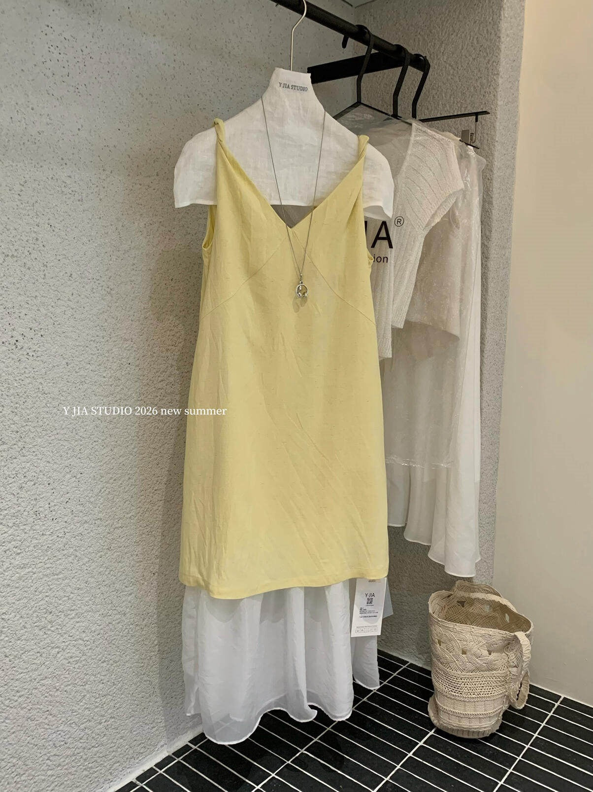 【L7003】Y.JIA韓系簡約休閒風✨百搭寬鬆顯瘦假兩件V領無袖連身洋裝260602