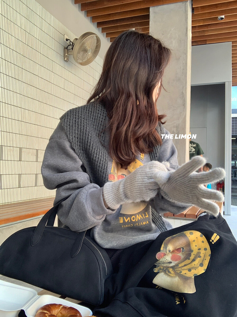 【L9295】實拍檸檬秋冬狗狗印花加絨衞衣+針織披肩251117