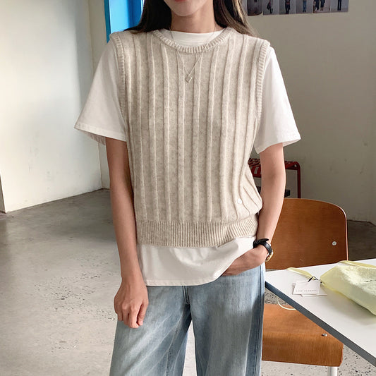 【LD2740】實拍高質感簡約坑條針織背心（羊毛33%)
250908