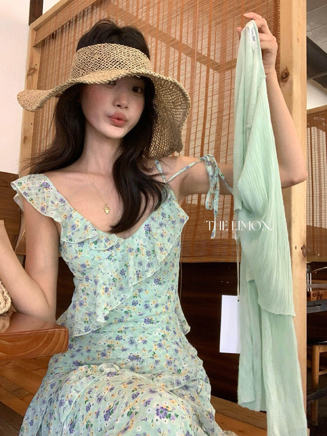 【L10702】法式溫柔仙女🌸氣質碎花收腰顯瘦不規則荷葉連身洋裝260610