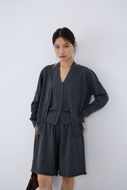 【L3147】實拍初秋掛脖吊帶+開衫外套+短褲針織（含羊毛6％） 250827