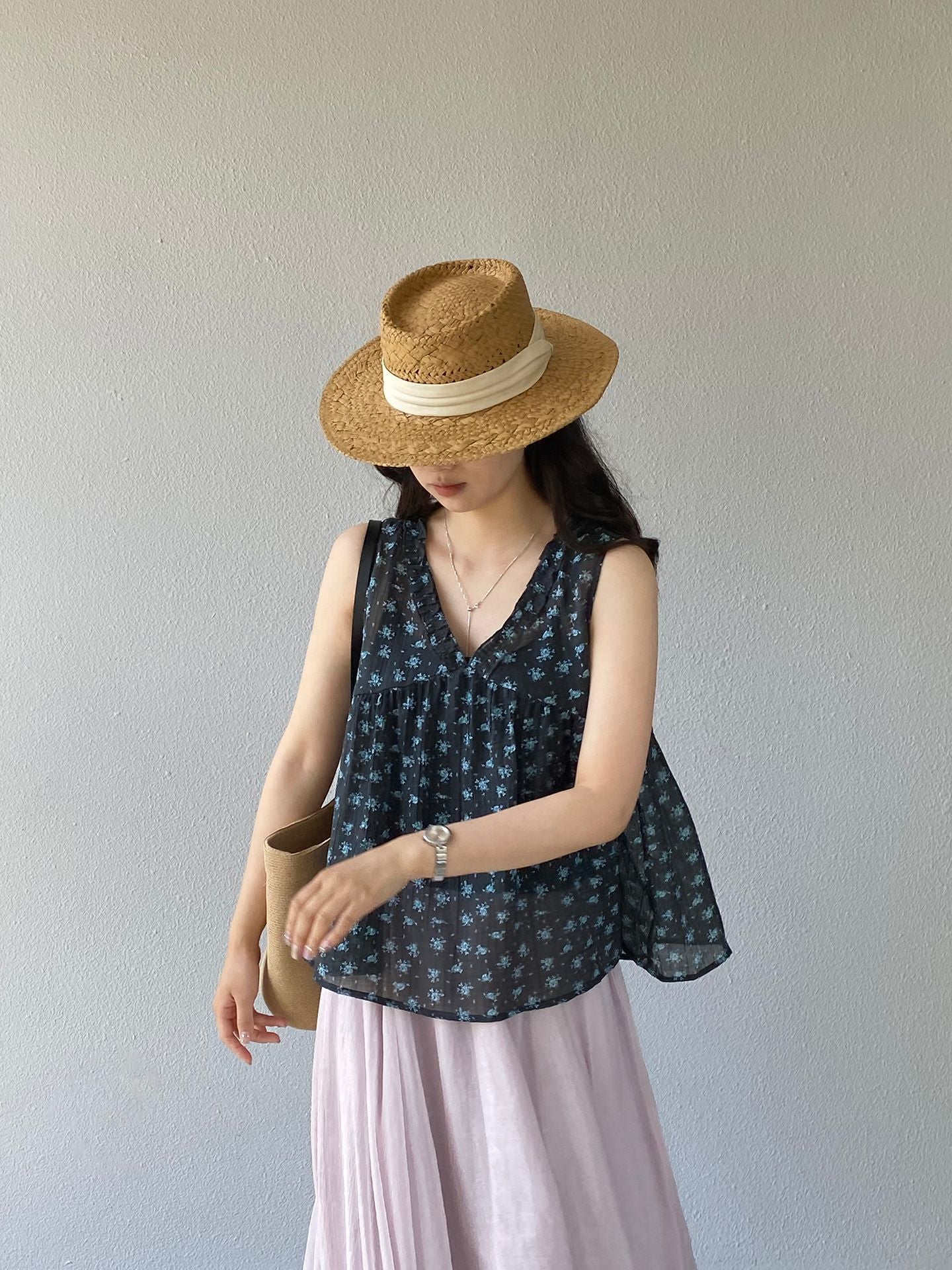 【cimz6609】韓系減齡仙女款🌸碎花寬鬆氣質V領娃娃裝/傘擺上衣260514