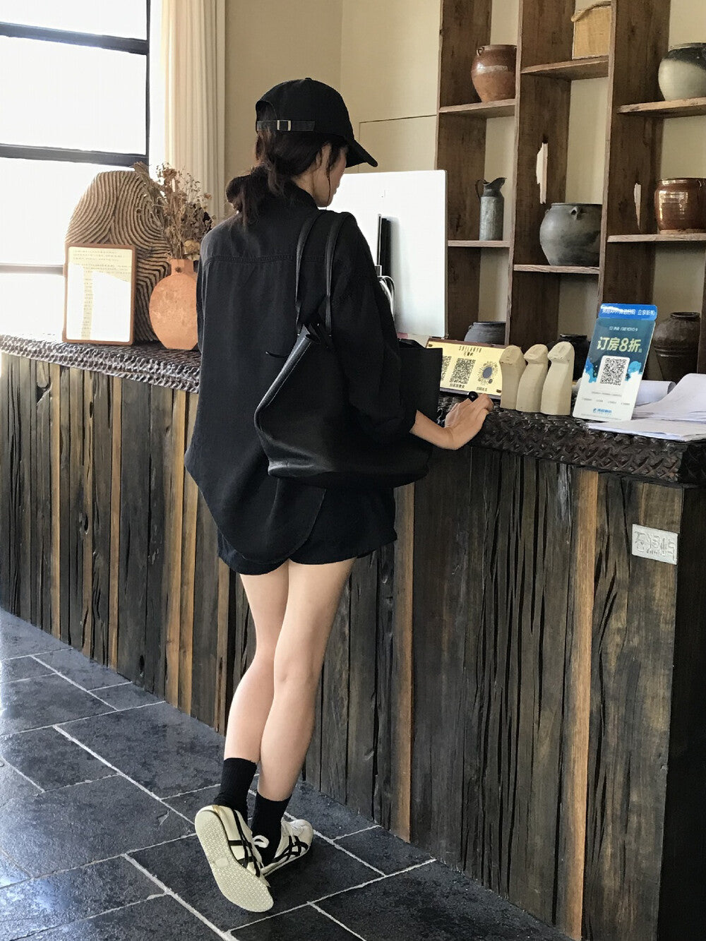 【LTM1621】復古港味時髦精😎男友風寬鬆顯瘦黑色長袖襯衫/防曬小外套260428