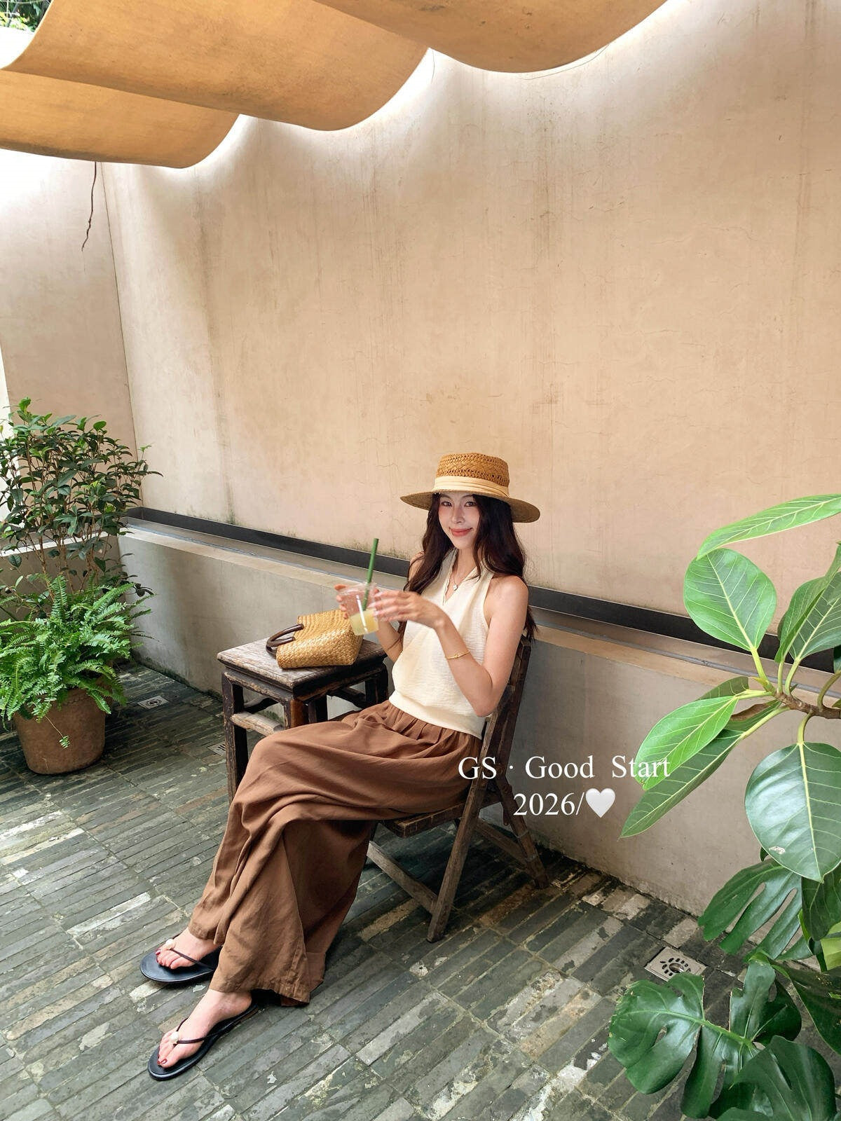 【LN5102E】Y2K時髦辣妹🔥性感蕾絲花邊交叉繞頸無袖上衣260518