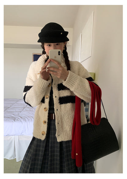 【H5511】實拍 懶懶撞色條紋開衫針織毛衣
251118