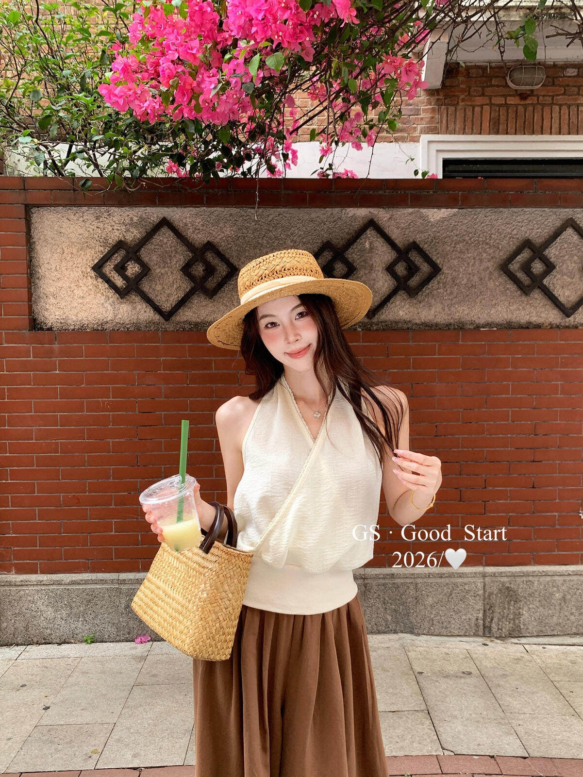【LN5102E】Y2K時髦辣妹🔥性感蕾絲花邊交叉繞頸無袖上衣260518