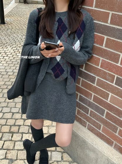 【L6880】實拍檸檬秋冬菱格針織開衫+圓領背心+針織裙251117