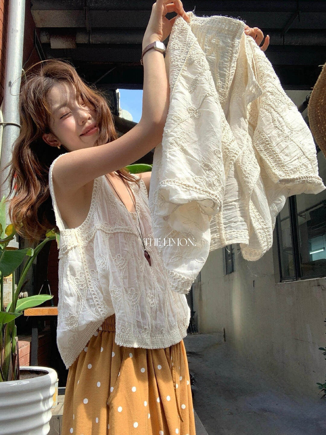【L10711】法式浪漫仙女系🕊️重工精緻刺繡披肩+無袖蕾絲背心套裝260526
